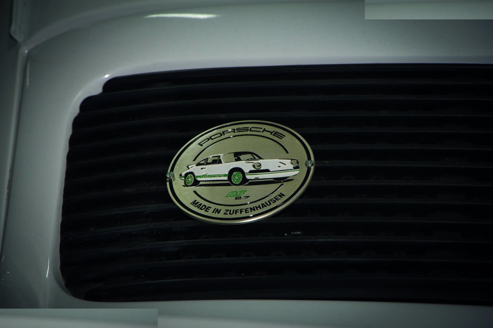 Emblema de la Asociación Mexicana del Automóvil Antiguo